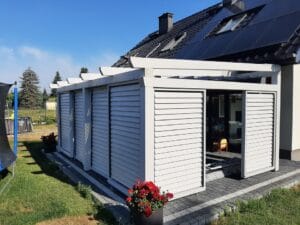 Drewniane Zadaszenie Tarasu z Ruchomymi panelami realizacja w Mikołowie